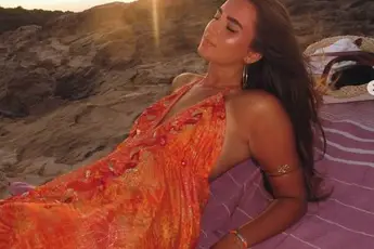 /dames/jada-borsato-dochter-van-marco-is-sowieso-al-een-knappe-dame-maar-in-bikini-wauw-fotos