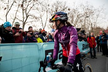 Kata Blanka Vas "had to fight hard" on victorious return to cyclocross