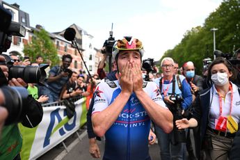 Remco Evenepoel shows and talks about favourites pictures from successful 2022 season