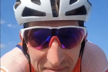 Video | Bauke Mollema gets close-call with Magpie during Australian training ride