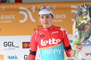 Arnaud De Lie and Caleb Ewan lead Lotto Dstny's team for Dwars door Vlaanderen