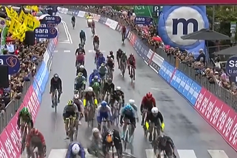 VIDEO: Kaden Groves sprints to victory as Mark Cavendish slides across the line in chaotic bunch sprint at the Giro d'Italia