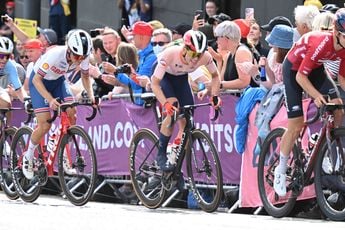 "Lotte was by far the strongest” - Demi Vollering bravely battles cramp to snatch silver in World Championships road race