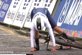 VIDEO: Lotta Henttala hits the deck hard trying to avoid the cobbles on World Championship ITT