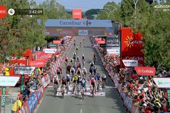 VIDEO: Vuelta a Espana 2023 stage 19 highlights; Dainese takes dramatic sprint win as Kuss ticks off another day in red
