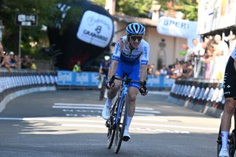 "Não foi o final que mais se adequava a mim" - Simon Yates à beira do pódio na Volta à  Lombardia