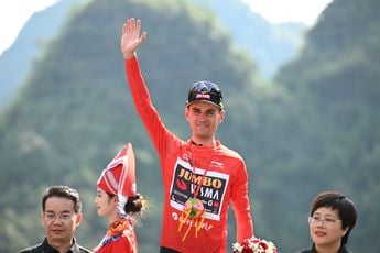 "Last year, Milan was fighting for his life" - Merijn Zeeman blown away by recovery of Tour of Guangxi winner Milan Vader