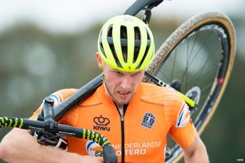 Corné van Kessel: "O nível do ciclocrosse aumentou nos últimos anos... Simplesmente já não consigo lá chegar"