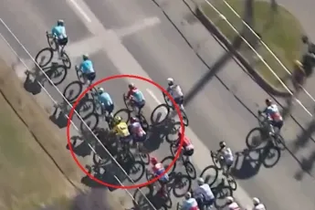 VIDEO: Dylan Groenewegen under fire after dangerous move in Tour de Hongrie sprint almost brings disaster for Sam Welsford