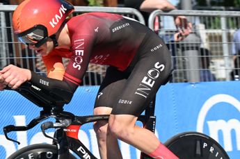 Magnus Sheffield cai novamente e estraga o seu contrarrelógio no Giro:  "Ele é um ciclista que cai muito, por isso já está habituado à dor"