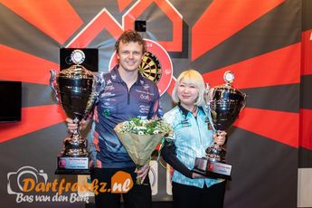 Dutch Open: Veenstra en Vos/Van Peer winnen, Suzuki slaat dubbelslag