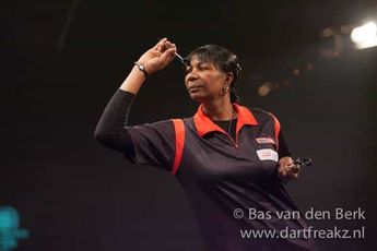 Jarred Cole, Deta Hedman, Jack Nankervis en Paige Pauling winnaars WDF England Classic