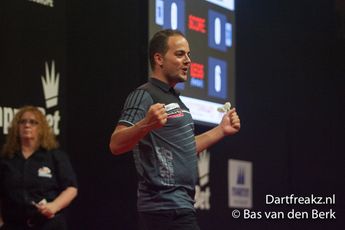 Dekker en Vd Bergh geplaatst voor de World Series of Darts Finals