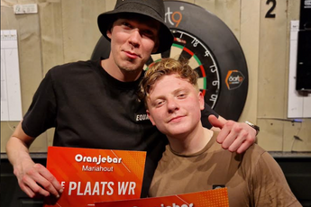 Oranjebar FA Cup of Darts 2023 is gewonnen door Jimmy van Schie