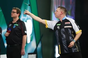 WK Darts: Chris Dobey wint van Alexander Merkx en gaat naar derde ronde