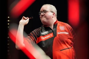 Schindler, Bunting en Wade naar derde ronde Swiss Darts Trophy