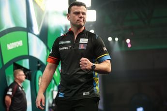 Dinsdagavond PDC WK 2025: Jeffrey de Graaf verslaat debutant Sweeting, Pietreczko ontmoet Van Veen