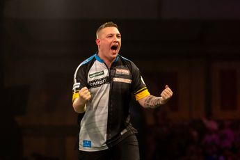 WK Darts: Kevin Doets komt nipt tekort tegen Chris Dobey en is uitgeschakeld bij laatste 16