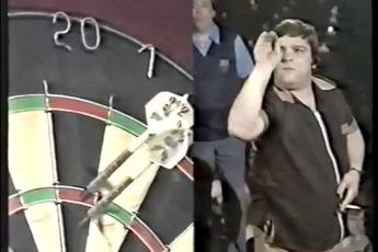 THROWBACK VIDEO: Jocky Wilson becomes first Scottish player to win BDO World Championship in 1982
