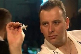 THROWBACK VIDEO: Greatbatch throws first ever live nine-dart finish on TV at Dutch Open