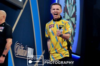 Darting wonderkid Leighton Bennett comes of age to claim PDC Tour Card on Day 3 of Q-School