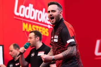 Cullen seals maiden TV title at 2022 Masters with victory over Chisnall