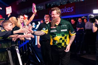 Whitlock sets up Van Gerwen showdown after Vegso win, Dobey and O'Connor also through at Hungarian Darts Trophy