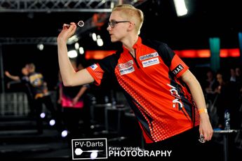 New Tour Card holder Van der Velde enjoyed World Championship final: "Van Gerwen's lapse of concentration was one of the turning points in the match"