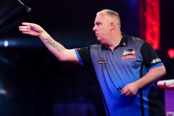 Richardson and Van Veen early winners on Stage Two as 2023 UK Open begins on outer boards