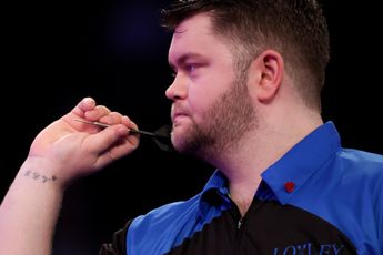 De Vreede reaches Last 16 with victory over Van Dongen to conclude evening session at Lakeside