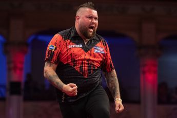 Michael Smith fires 14 180's in thrilling sudden death victory over Cullen to book Semi-Final spot at Grand Slam of Darts