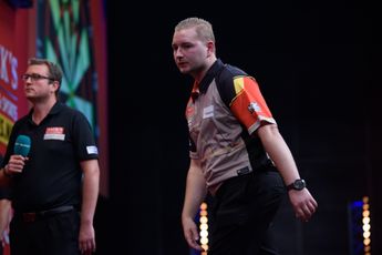 Van den Bergh not upset by defeat after turbulent week: 'Too bad I'm losing, but I'm happy to be here'