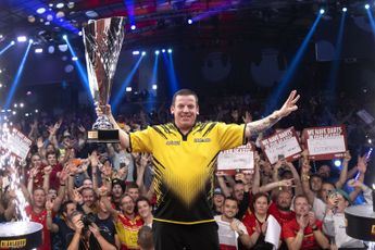 Emotional Chisnall pleased with Belgian Darts Open win after tough year: “I'm coming back and there will be more trophies going in my cabinet, boom”
