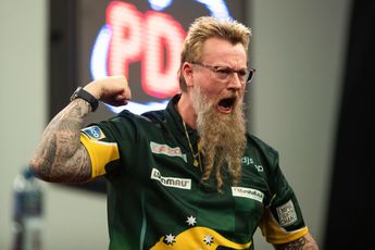 Whitlock holds his nerve to battle past Perez in deciding set win at PDC World Darts Championship