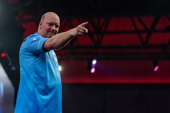 Van der Voort left irritated by Menzies after World Darts Championship win: "I really had to restrain myself a few times"