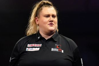 Greaves recovers from streak ending with 107 average during PDC Women's Series Event Four as Suzuki dumps out Sherrock