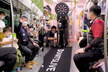 VIDEO: Paul Lim shows soft tip skills on a moving train
