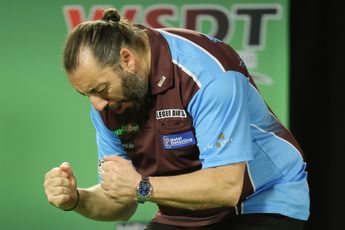 Howson comeback stuns Duff as Taylor is knocked out by Harbour in World Seniors Darts Masters quarter-finals