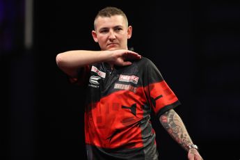 Astonishing scenes as Aspinall misses nine-dart finish and further match darts in Ross Smith defeat, Cross clinical in Ratajski win