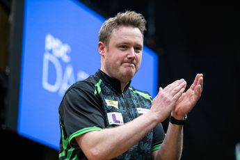 Jim Williams stars with 114 average as Van Barneveld, Anderson, Dobey and Gurney among the early winners at Players Championship 22