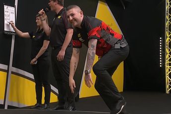 (VIDEO) Sheer darting drama as Aspinall misses nine-dart finish and spurns four more match darts as Ross Smith hits 107 checkout