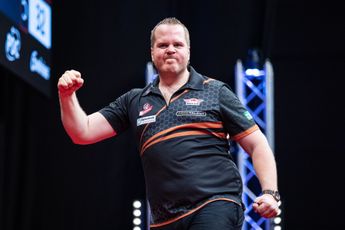 Van Duijvenbode remains leader on Players Championship Order of Merit after latest double header as Heta climbs to seventh