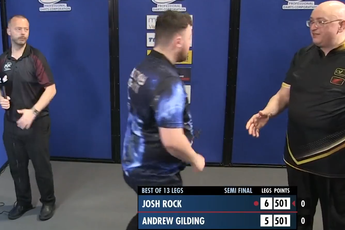 VIDEO: Gilding doesn't realise match with Rock is over as format extends at Players Championship 12