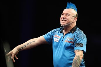 Van der Voort has advice for Wright: ''He should choose one set of darts now and train a lot with that''