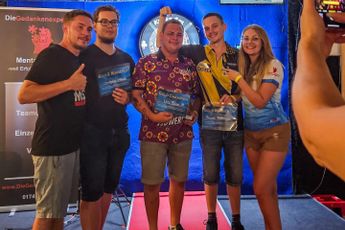 Former hot prospect Nico Blum shows off his skills once again and wins Sapphire Darts Trophy