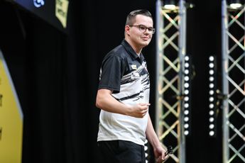 Dutch sensation Van Veen is not yet thinking about World Cup of Darts: "Not for the next two years, although you never know how fast it can go."