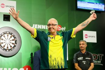 Hogan knocks Taylor out of World Seniors Darts Matchplay; Set to face Gates who makes history with first Seniors Tour 100 average