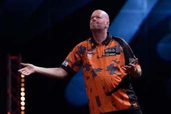 "He always ends up falling just a little short" - Clarys passes harsh judgment on Van Barneveld