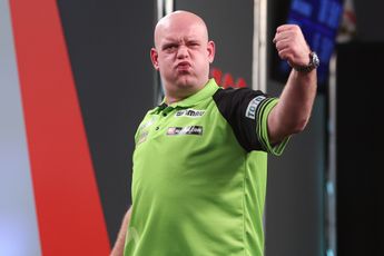 Mighty Michael van Gerwen lays down a World Championship marker with comprehensive 3-0 win over Keane Barry