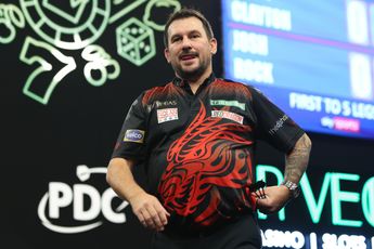Jonny Clayton scales up training hours: ''I'm very lazy but I am actually back on the dartboard"